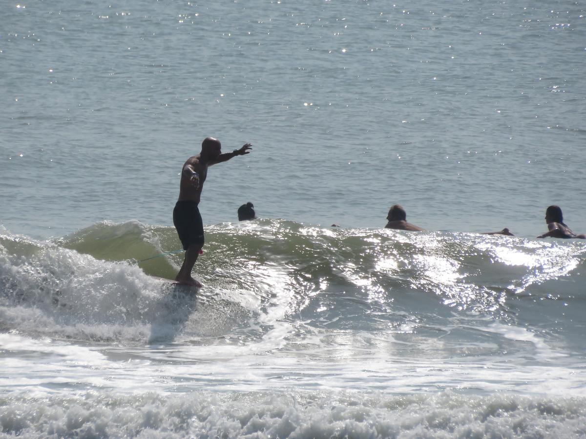 Bed and Breakfast Lufi Surf House Costa Da Caparica Charneca  Zewnętrze zdjęcie