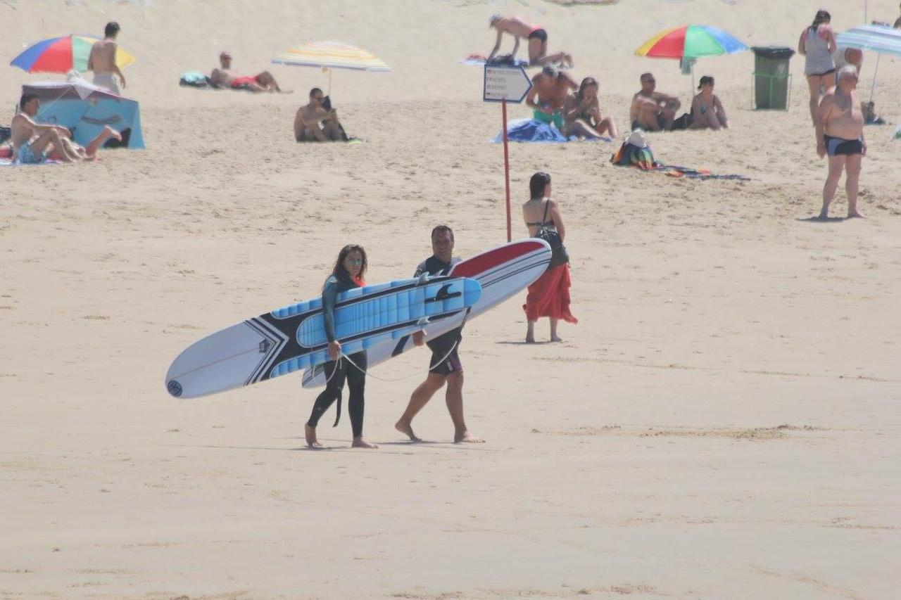 Bed and Breakfast Lufi Surf House Costa Da Caparica Charneca  Zewnętrze zdjęcie